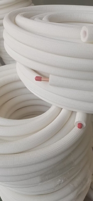 L'isolation des tuyaux de climatisation atteint un degré élevé de résistance au feu Coil d'isolation en mousse PE IXPE épaissie
