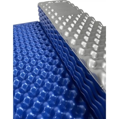 Tapis de couchage pliable pour camping Ultra léger Backpacking Randonnée en mousse de cellule fermée