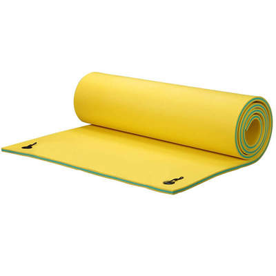 Matraques flottantes OEM en mousse d'eau pour activités en plein air Solution de production résistante aux intempéries