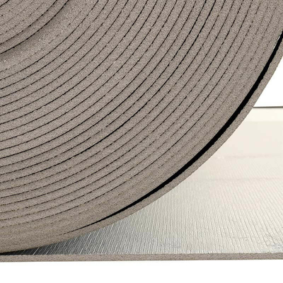 Foil d'aluminium pur 4 mm XPE Barrière thermique XPE Foil en mousse aluminium rouleaux isolants cellulaires de toit bouclier radiant Barrière
