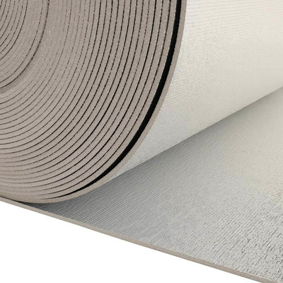 Foil d'aluminium pur 4 mm XPE Barrière thermique XPE Foil en mousse aluminium rouleaux isolants cellulaires de toit bouclier radiant Barrière