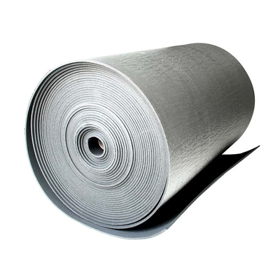 Foil d'aluminium pur 4 mm XPE Barrière thermique XPE Foil en mousse aluminium rouleaux isolants cellulaires de toit bouclier radiant Barrière