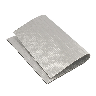 Chine Taille personnalisée Tuyau d'isolation à air comprimé en rouleau de mousse de cellule fermée Blanc Pe Foam Sheet Foil d'aluminium en polyéthylène Foam R Value
