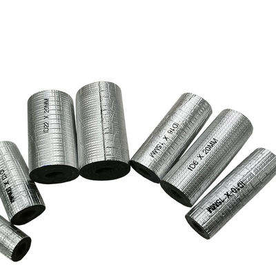 Rouleau d'isolation du conduit de climatisation en polyéthylène en mousse croisée XLPE rouleau avec feuille d'aluminium et colle adhésive
