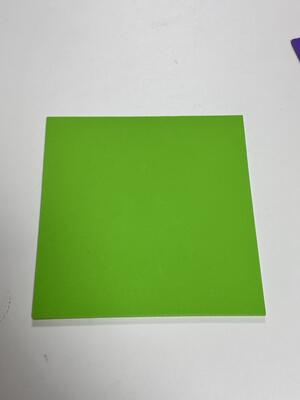 Rouleaux de feuilles de mousse EVA personnalisables et colorés, coupés avec précision à la taille idéale pour les projets d'artisanat, le bricolage, l'emballage de protection et les utilisations industrielles
