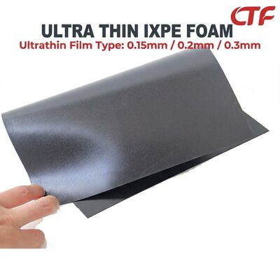 Rouleau de mousse IXPE fine 0,15 mm 0,2 mm 0,3 mm Feuille d'isolation imperméable avec dos gommé pour utilisation dans les rubans et l'industrie électronique